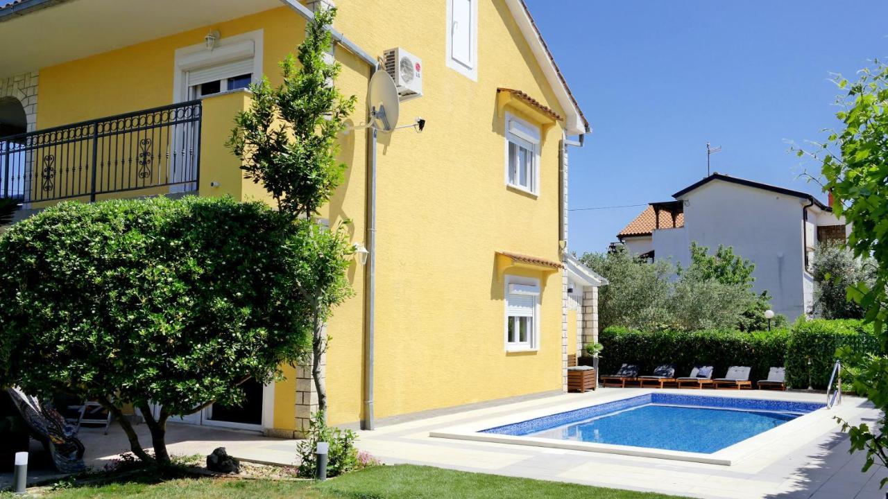 Holiday House Holek Šilo Eksteriør billede